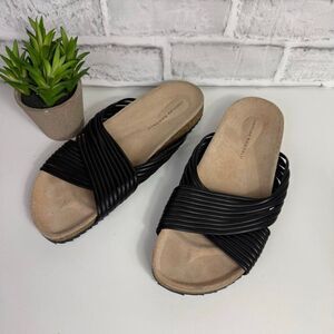 Loeffler Randall Petra Cross Strap Sandal Black Leather Size 10